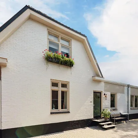 In Near Sandy Beaches Lejlighed Bergen